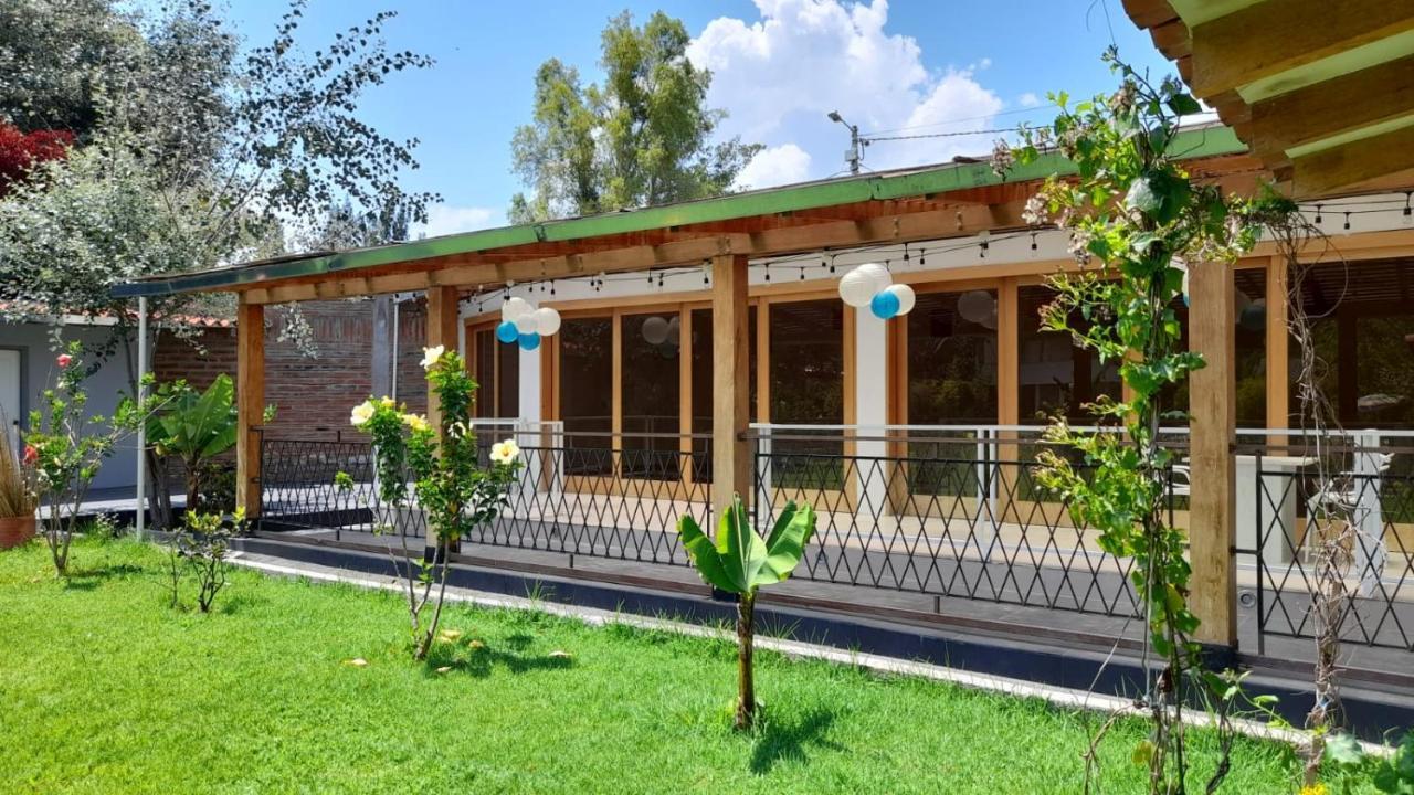 Bamboo Village Place Tumbaco ภายนอก รูปภาพ